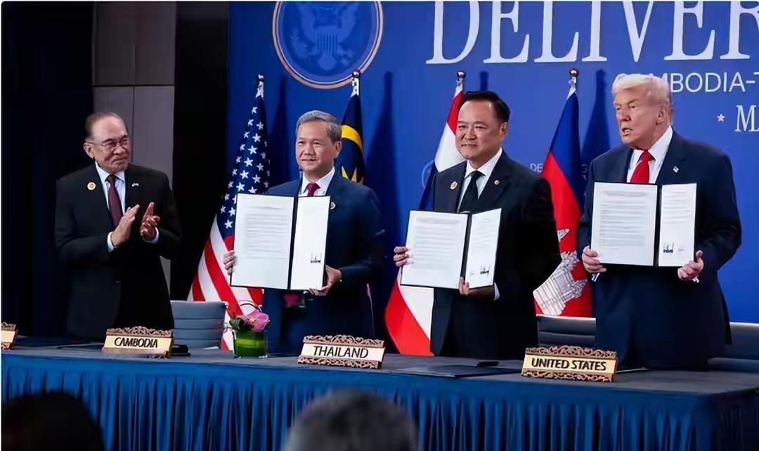 泰柬互怼，特朗普想劝架反被怼？洪森才是柬埔寨的狠人天花板