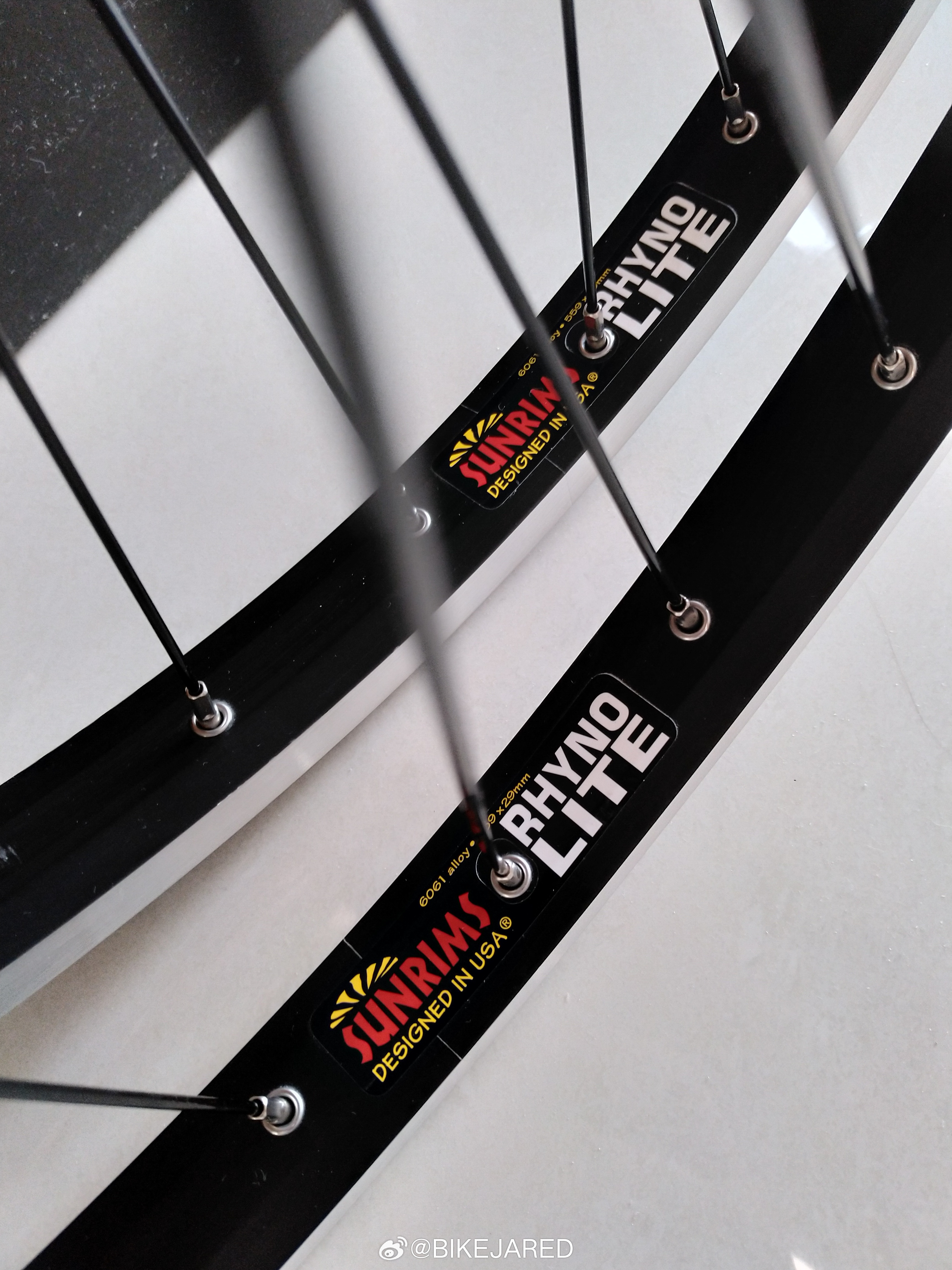 山地车 给老友编一对老轮，太阳RL车圈，不知道他要装什么车用。 张家口