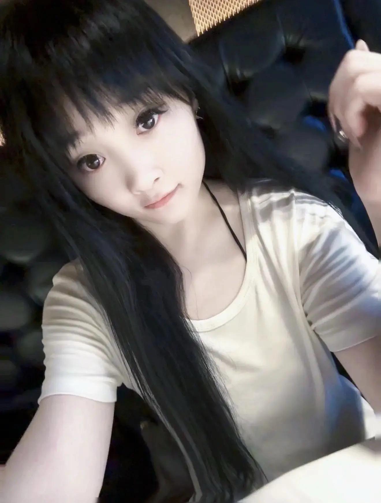 都不用凶我 语气稍微有一点不对 看我理不理你就完事了