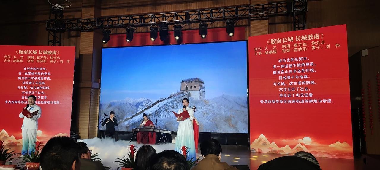 西江月·2024年终有感
文/无冕诗人

1
岁月悄然溜走，
时光转瞬年终。
繁