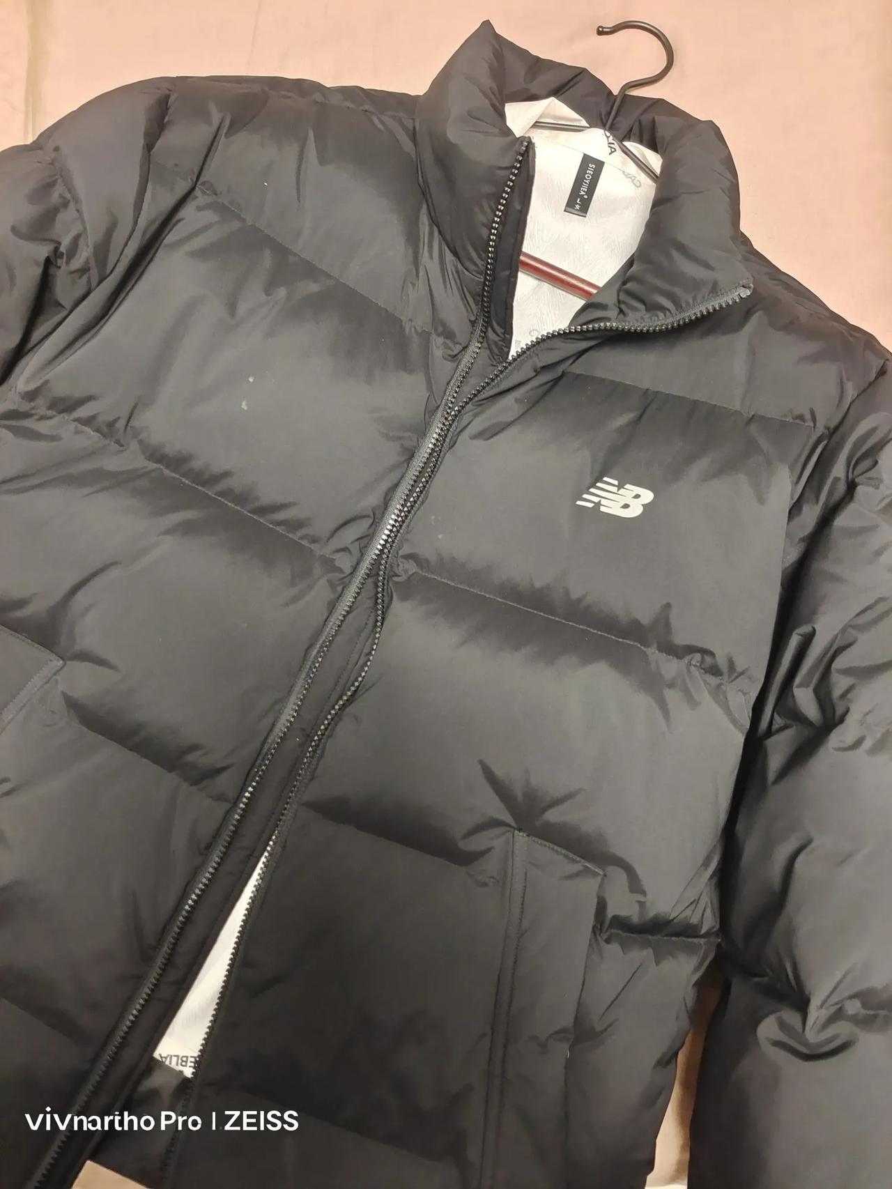 花1800买的衣服，500卖给亲戚，她转头就跟人说我小气
 
真的越想越委屈，不