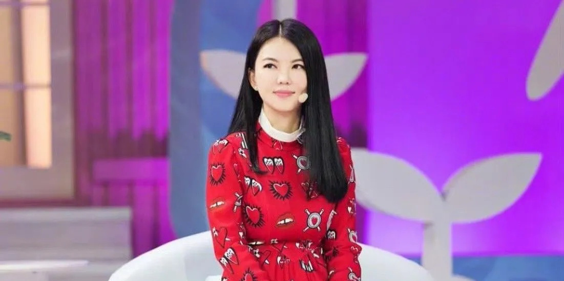 李湘否认在伦敦有房产，具俊晔否认大S生双胞胎！李湘和大S都是76年的，一个是真正