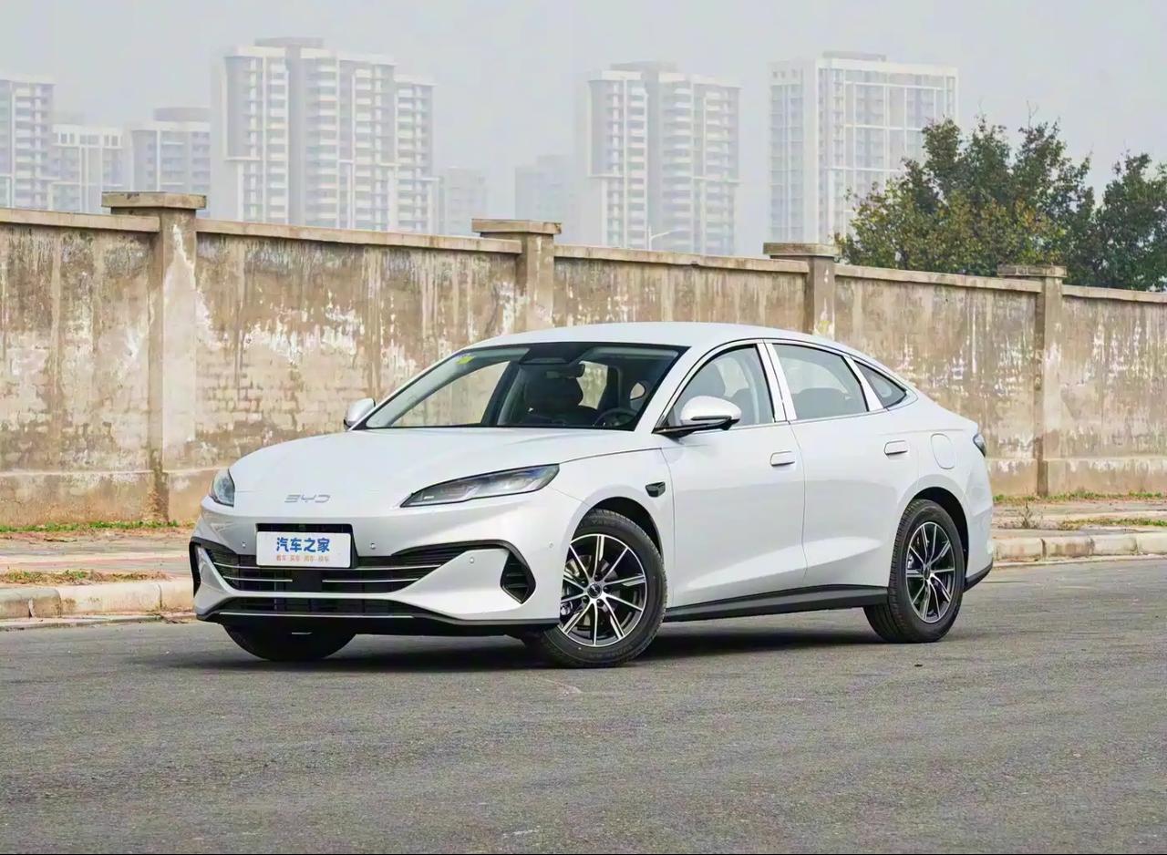 2026款vs2025款比亚迪海豹06 DM-i：实用导向的取舍升级

2026