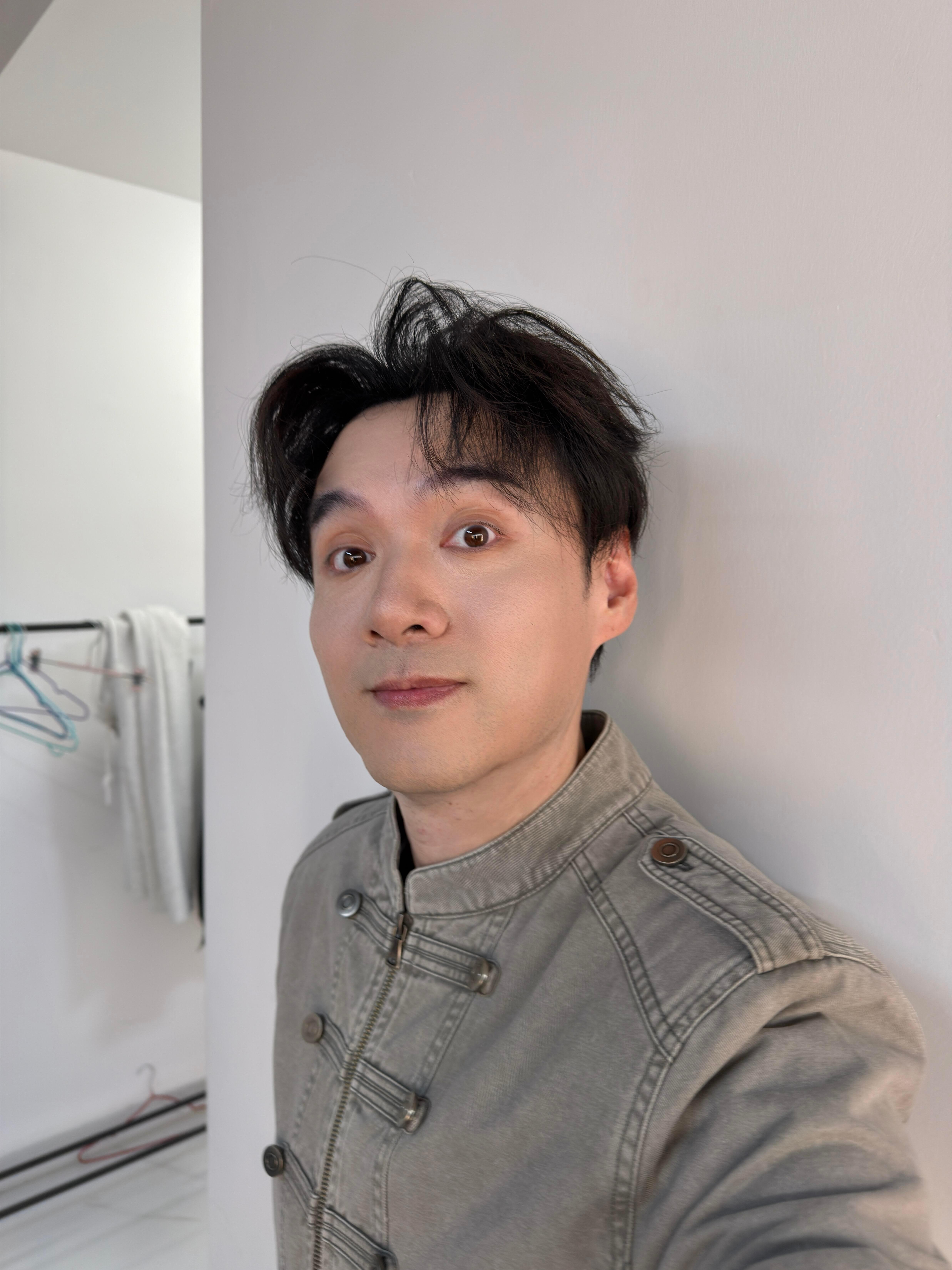 赵兆老师也知道自己变帅了现在舞台开始前都会发自拍了浪姐一公直播