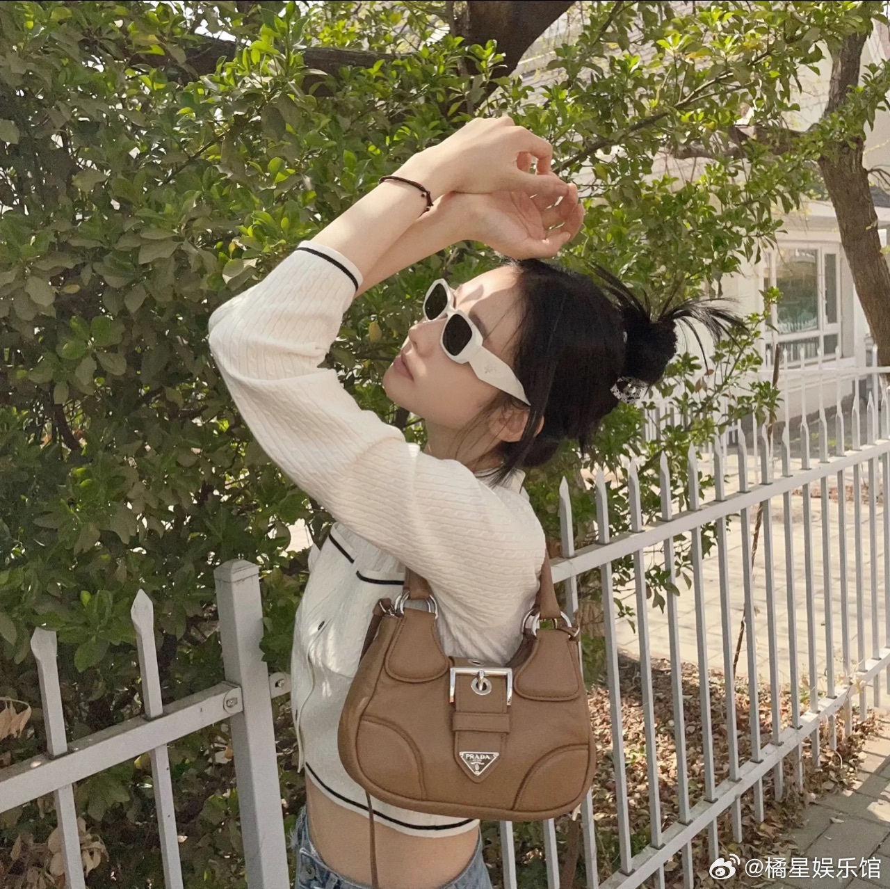 TOP张艺凡Prada大片 张艺凡和Prada再度合作！一如既往的适配，镜头里从