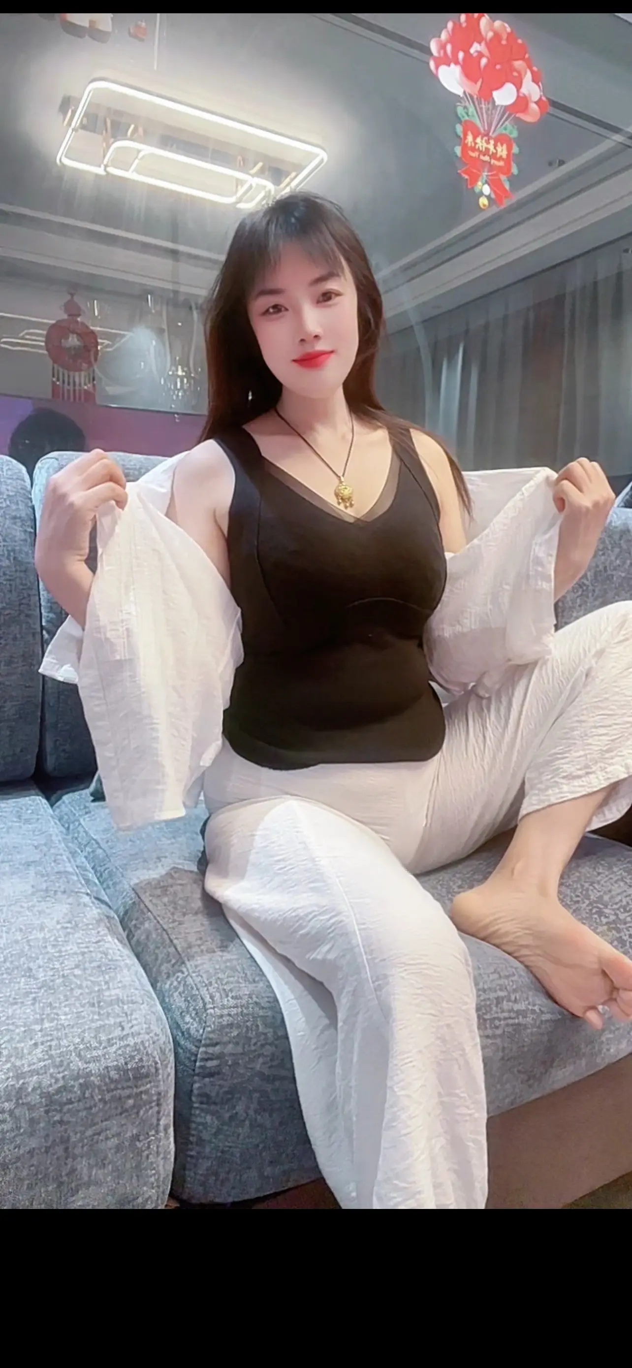 “时间从来不语，却回答了所有问题；        岁月从来不言，却见证...