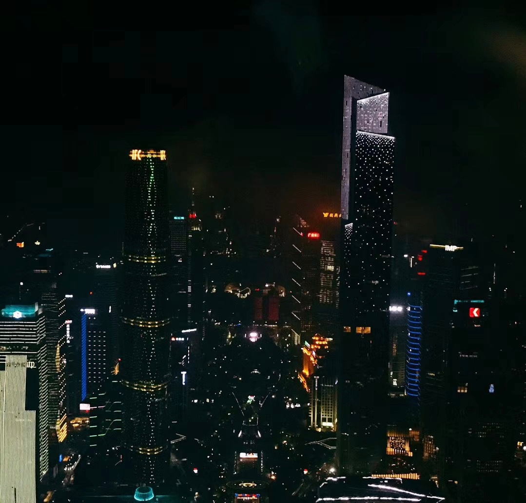 今日行情全程拉满，酣战到底格外过瘾！交易里没有永远的顺境，也没有一直的低谷，每一