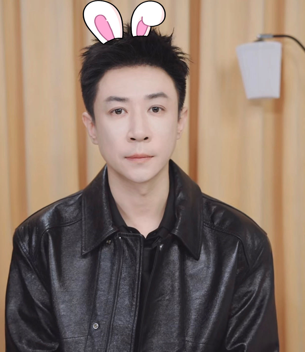 小奇说张维伊小兔三哭好狠 被小奇的吐槽戳中笑点！拿张维伊“小兔破壳”开涮，连中专