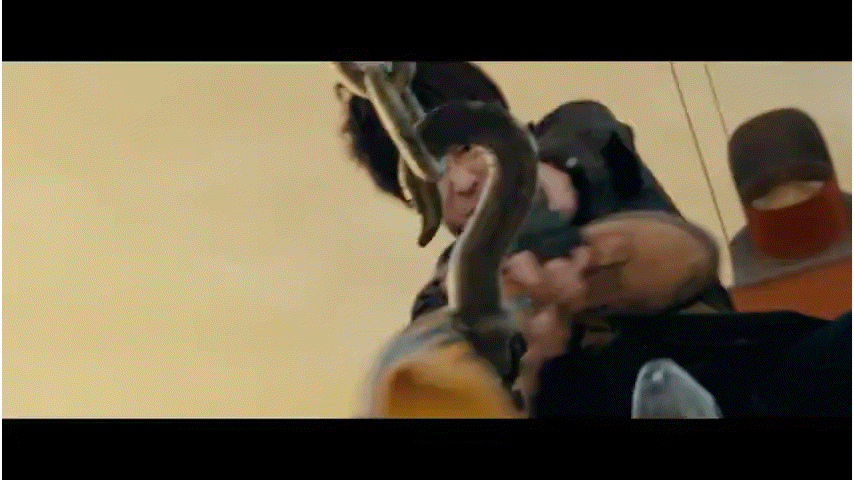 还以为是密逃的彭昱畅来匿杀了彭昱畅在《匿杀》里的反应，那叫一个真实，瞬间让人恍惚