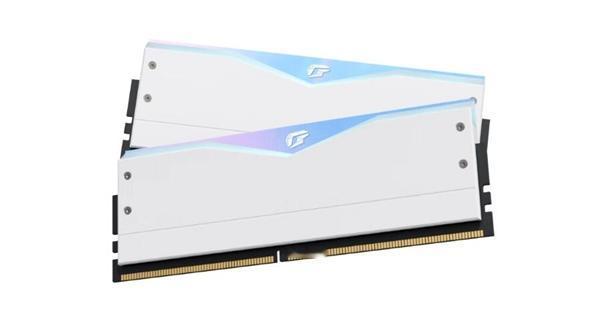 七彩虹iGame Ultra W系列DDR5-6800内存开售，首发到手价格为9