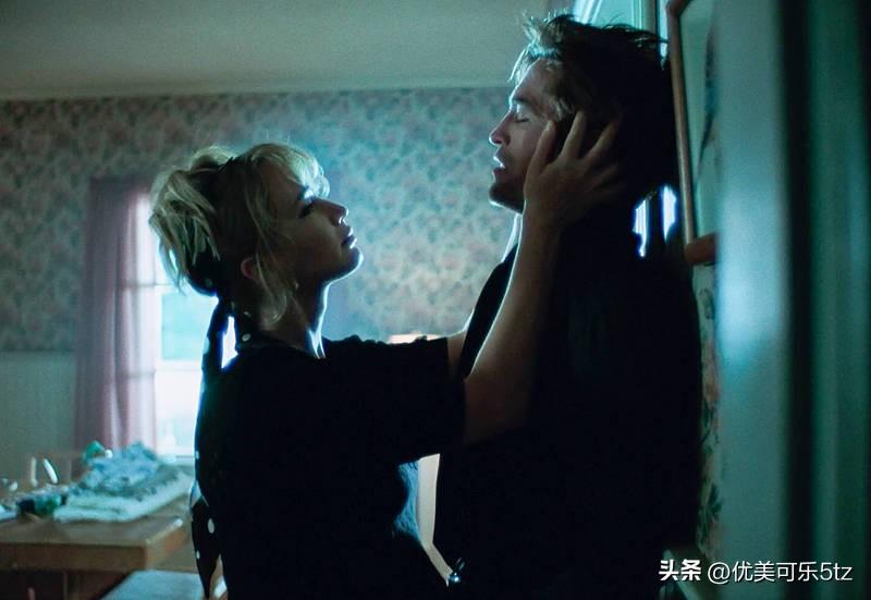 之前刷到好多女生问月经推迟期间同房会不会怀孕，身边真有朋友踩过坑，以为推迟了就是