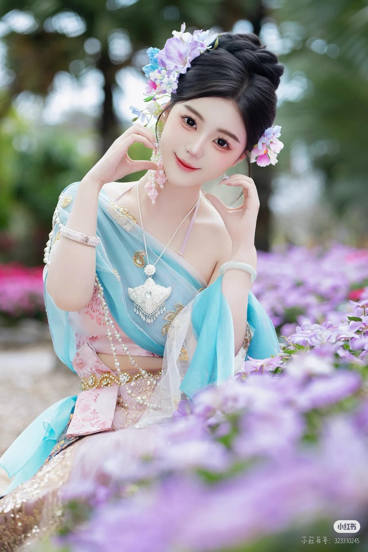 晒出你的本地生活美女穿搭写真