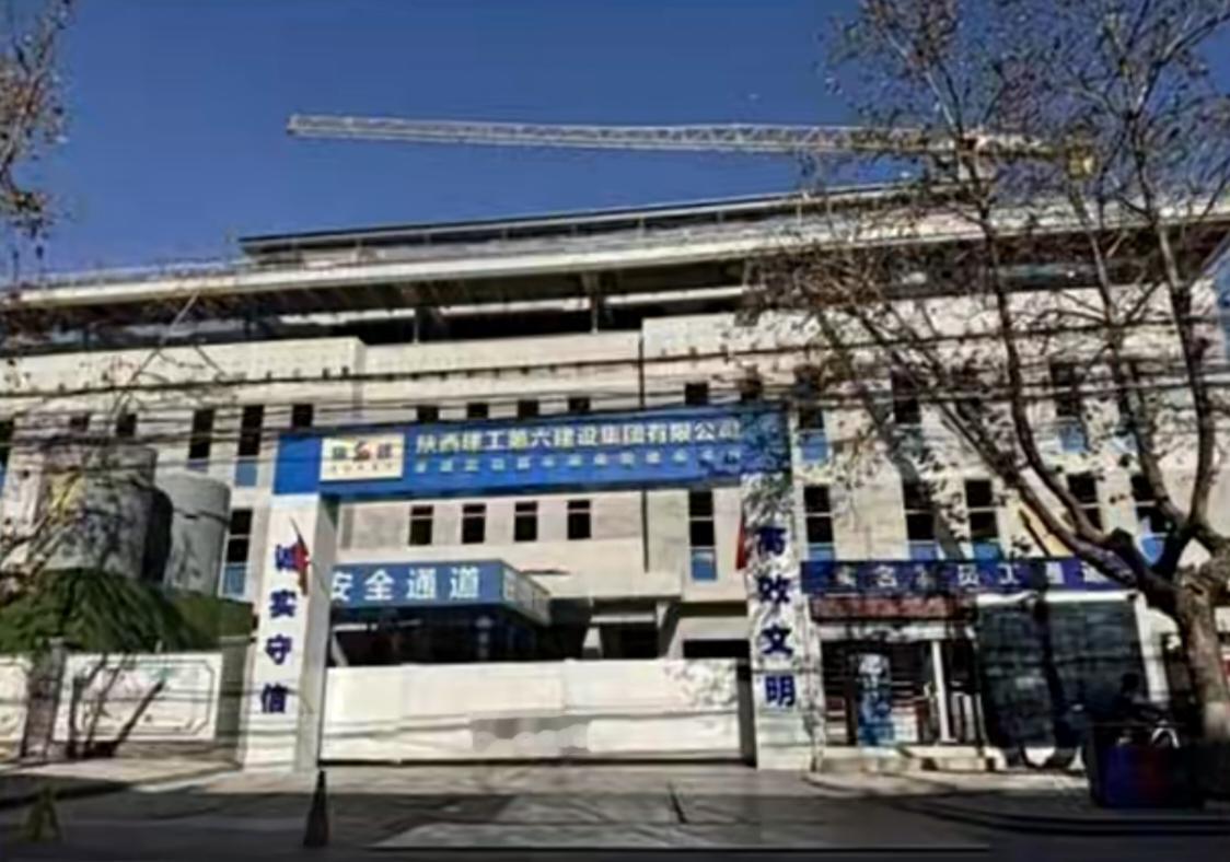 1月12日，陕西武功县中医院项目工地发生的一起暴力伤人事件经媒体报道后，引发社会