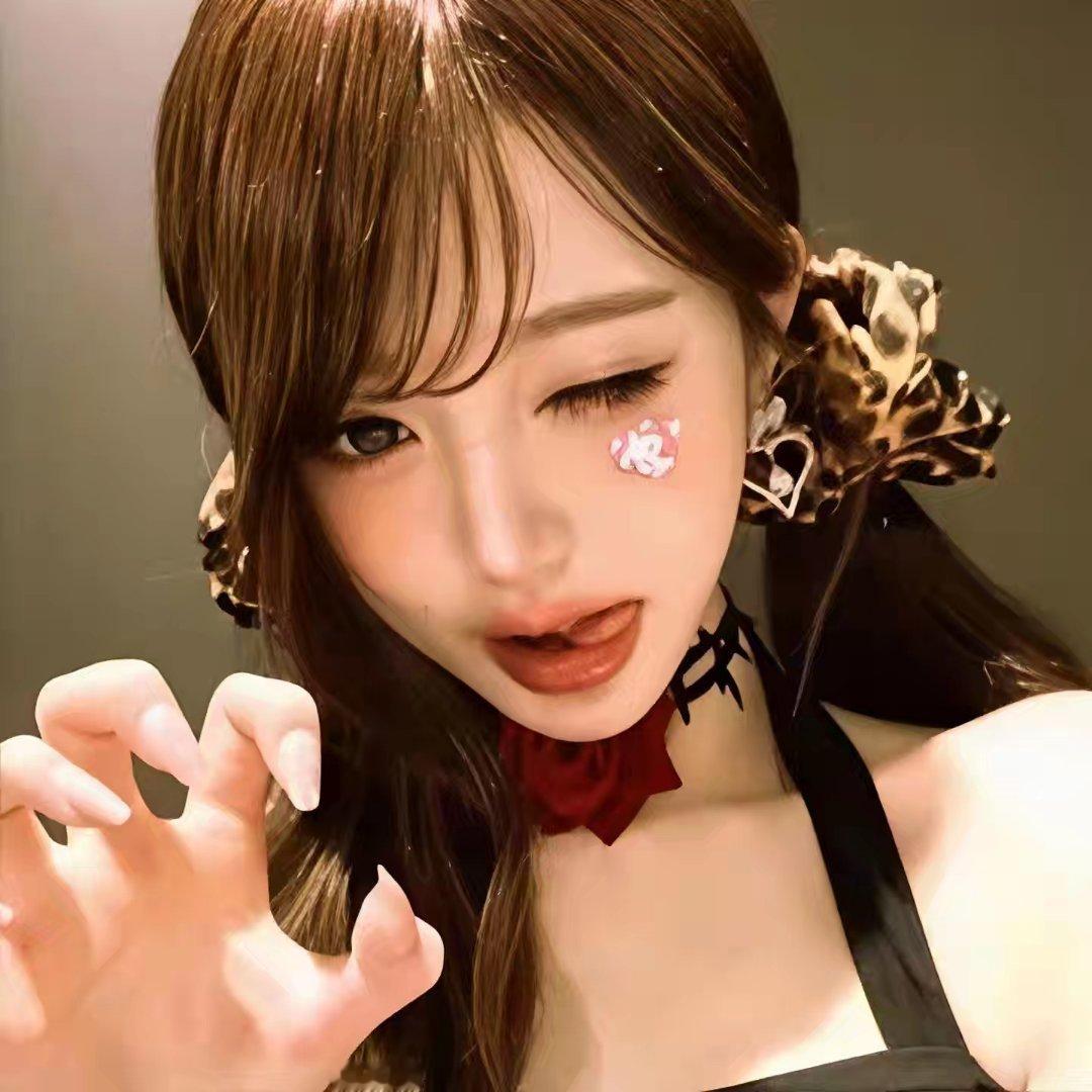 𝗪𝗲𝗖𝗵𝗮𝘁头像背景图搭配｜张元英｜审美积累｜甜酷｜权威｜审美积累｜