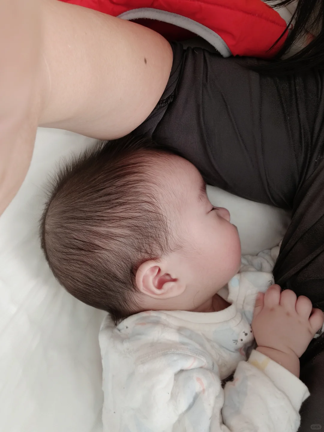 麻麻的胳肢窝……