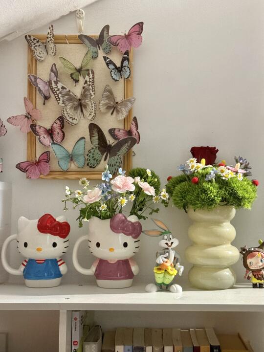 Hello kitty 水杯+花瓶 ！！ꉂ  • ༚ • ིྀต੭
