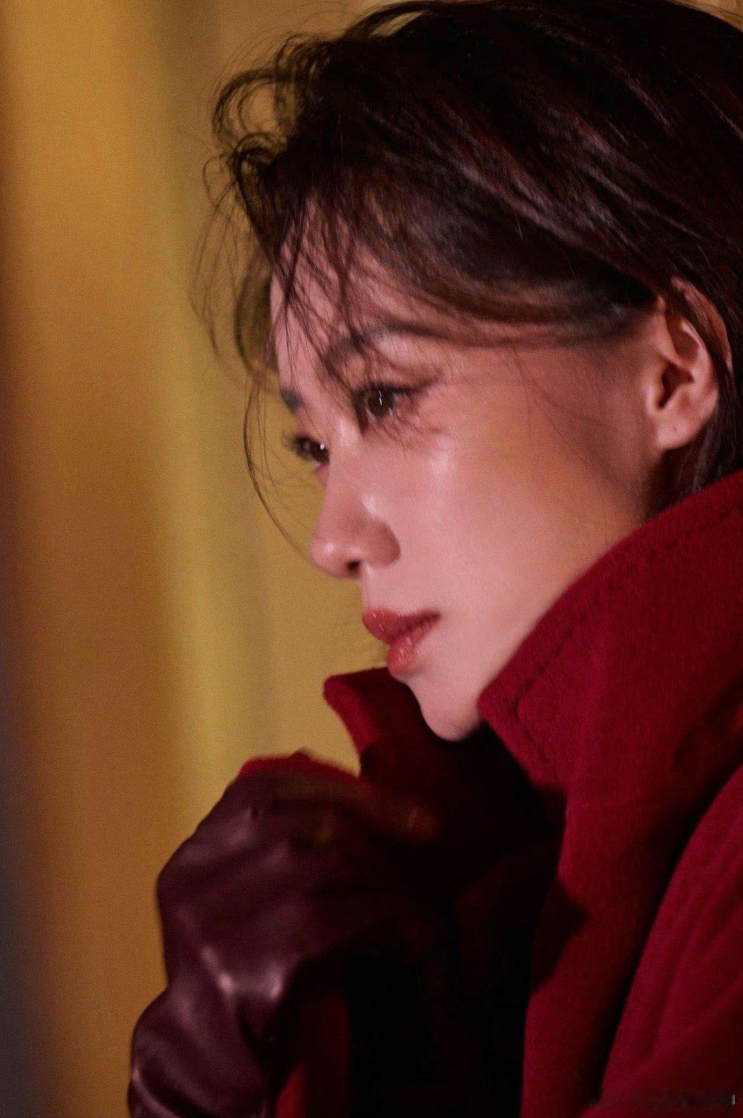 张小斐大衣的神季节限定张小斐简直就是大衣的神啊！真的是气质拉满了啊！怎么可以这么