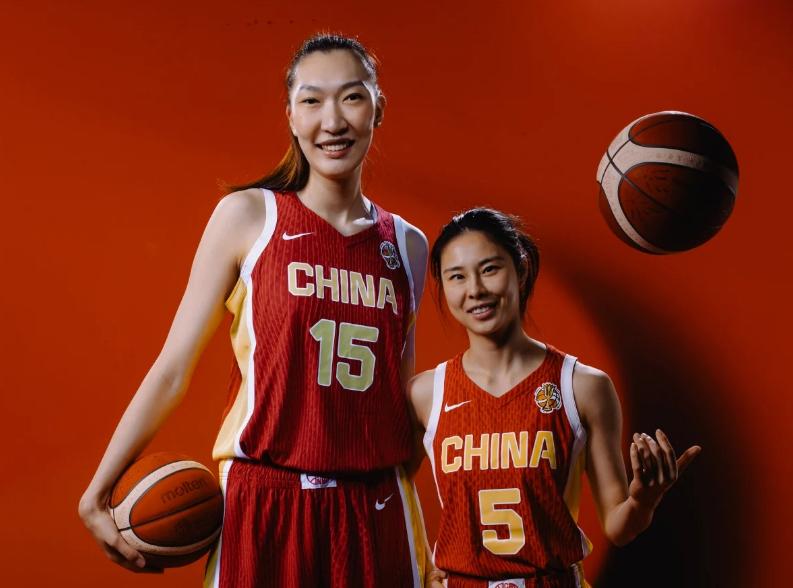 中国女篮决战美国队，首发五人大调整，输20分以内就算赢

就在今天晚上，中国女篮