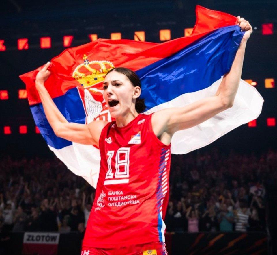 女排博斯科维奇 被评为塞尔维亚年度最佳女排运动员👑 