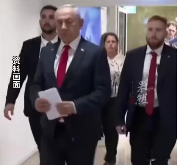 伊朗明确表示，与美国的谈判不会放弃铀浓缩和导弹计划。这一立场表明，美伊之间的分歧