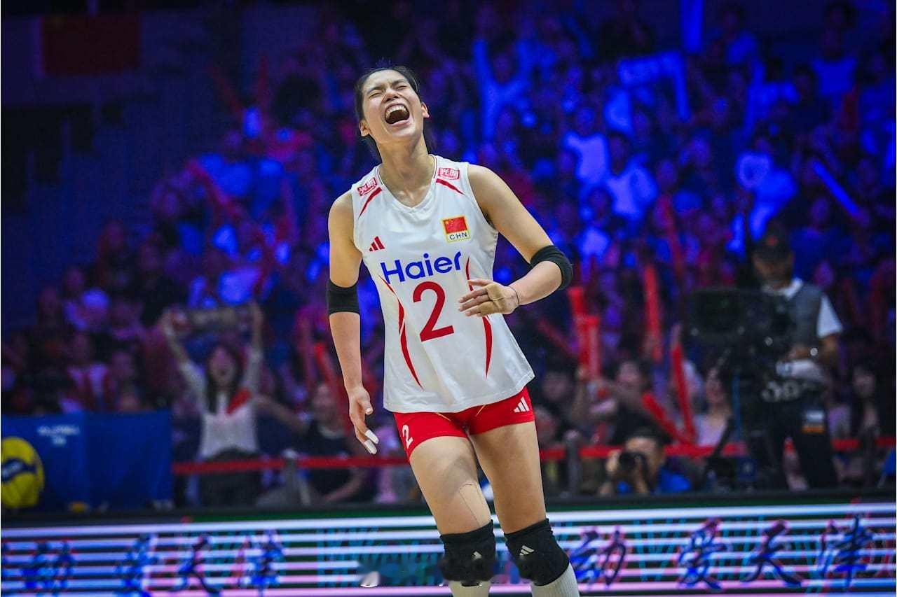 2026女排亚锦赛中国女排vs泰国女排 第三局跌宕起伏，中国队开局一度取得8-3