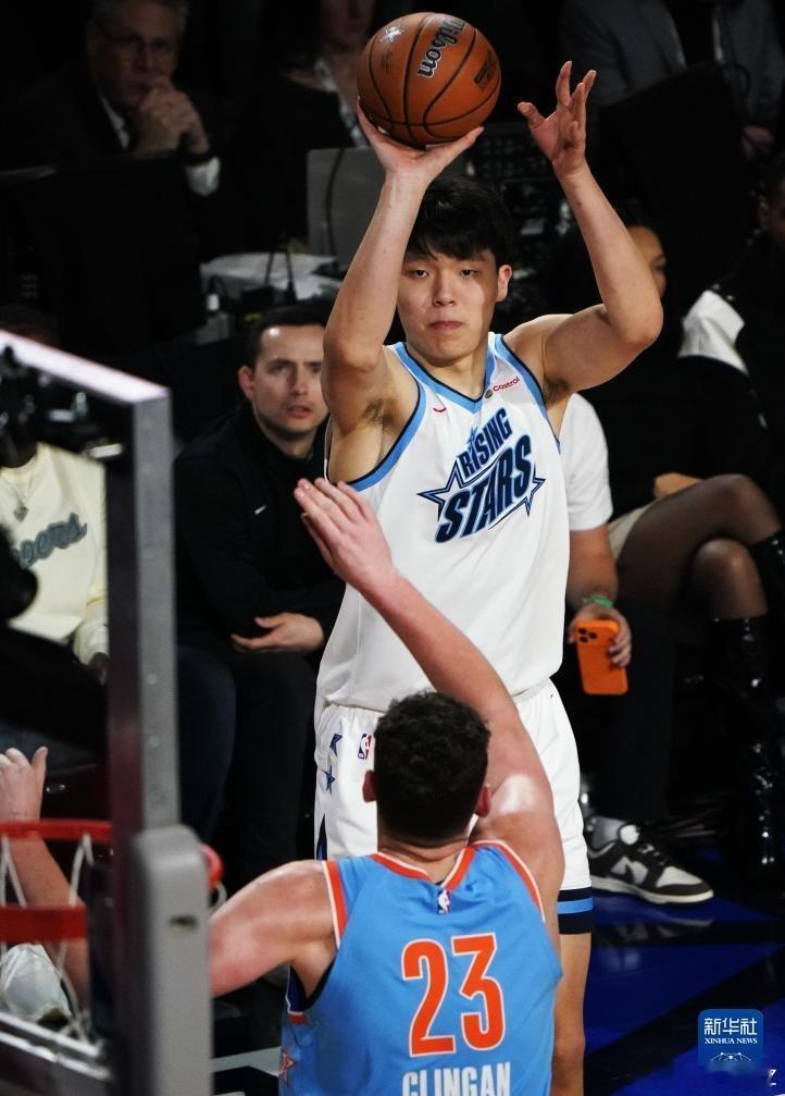 杨瀚森菜鸟赛季收官杨瀚森NBA菜鸟赛季结束 中国男篮 nba （2025-26赛