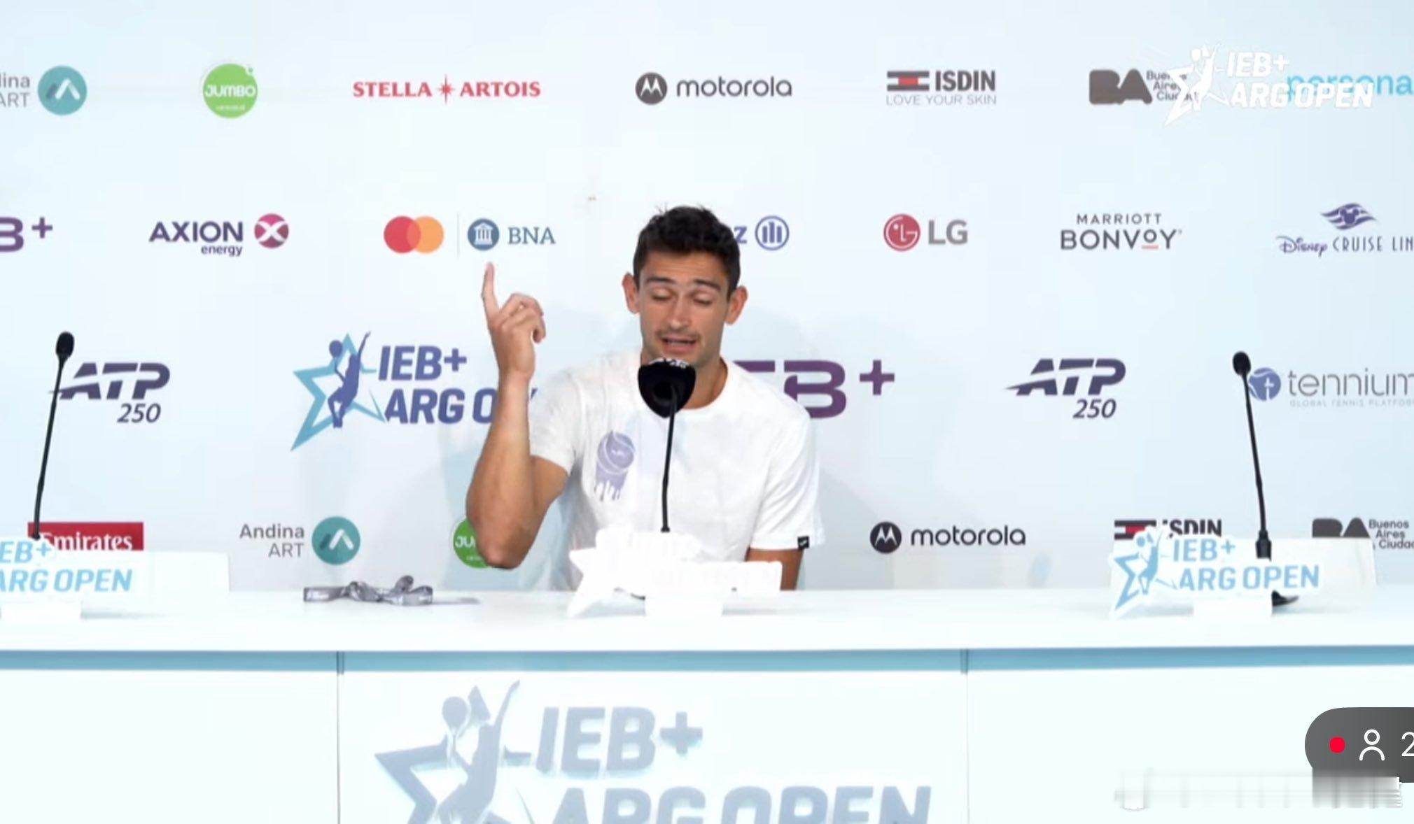 【阿根廷选手：我在中国比赛就5个观众 在南美不会发生这种事】纳沃内在被问及关于高