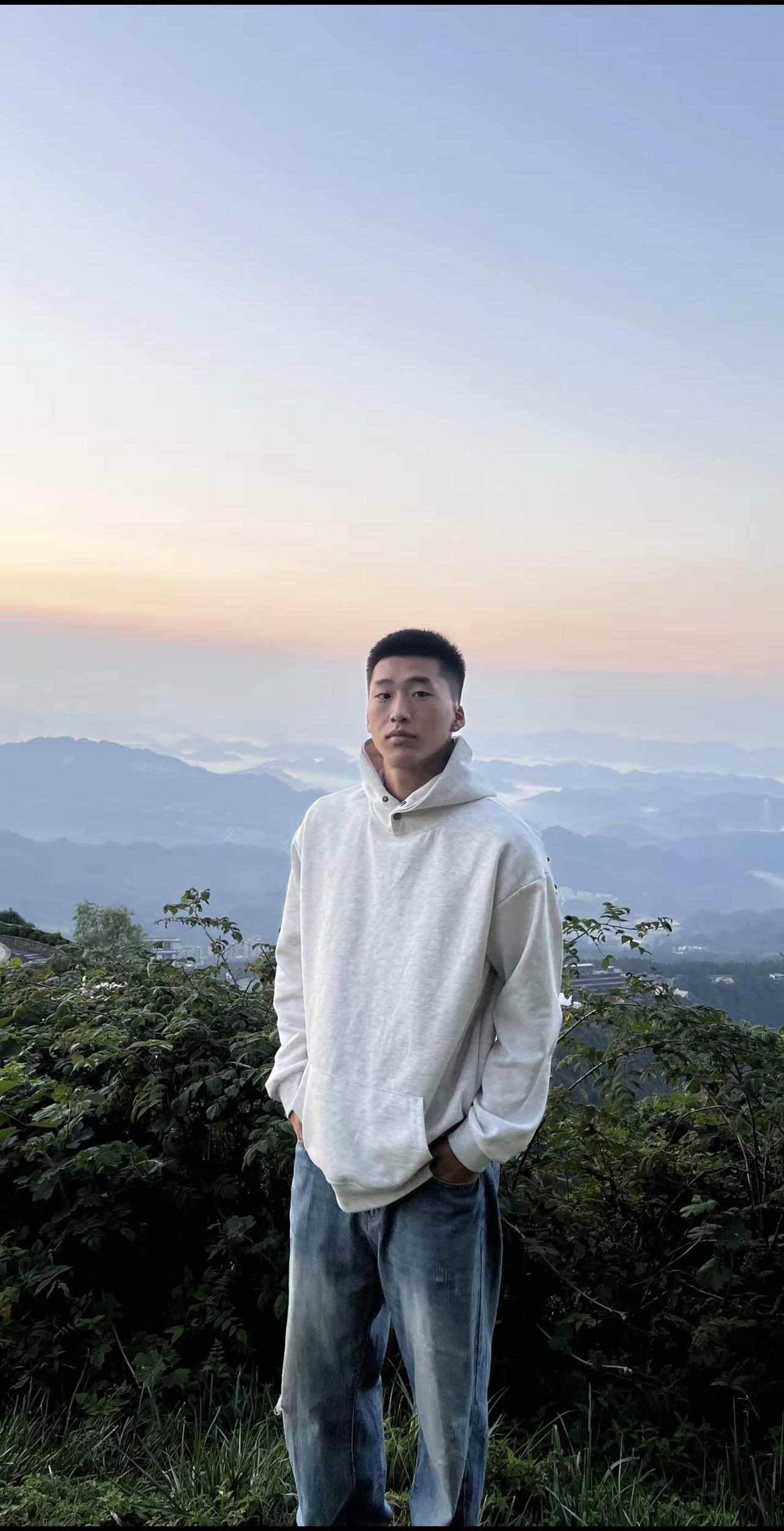 我本将心向明月