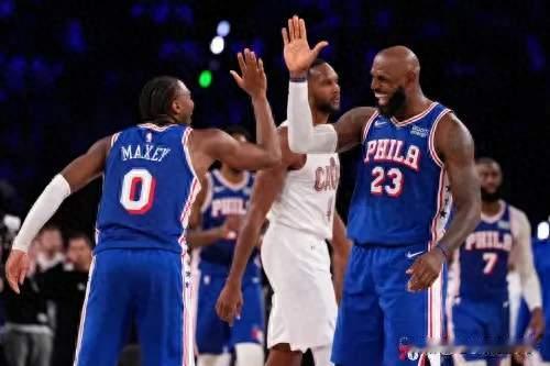 466连胜终结！76人缔造NBA历史开幕战逆转纪录，此前0胜65负