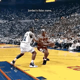 勒布朗詹姆斯拿什么跟乔丹比？
NBA历史第一人并不是刷分第一人，关键还得看球技术