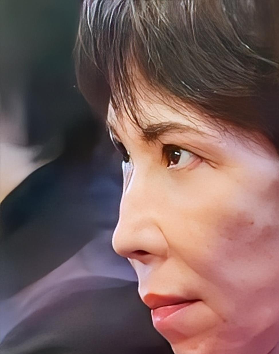 日本女首相暗藏黑社会背景，支持率反超，中日摩擦会升级？
最近有个朋友在日本做代购