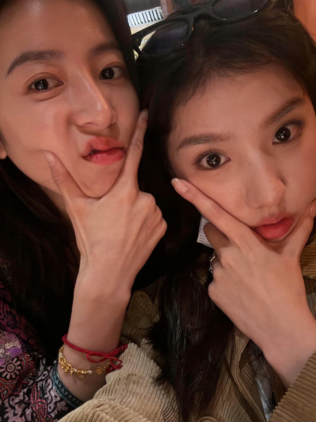 苏晓彤周雨彤塑料姐妹情 ​​​