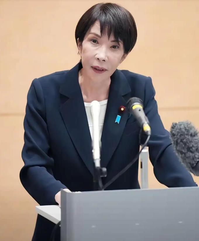 日本彻底玩脱了！谁也没想到，这场打了快十年的全球半导体战争，最先轰然倒下的居然是