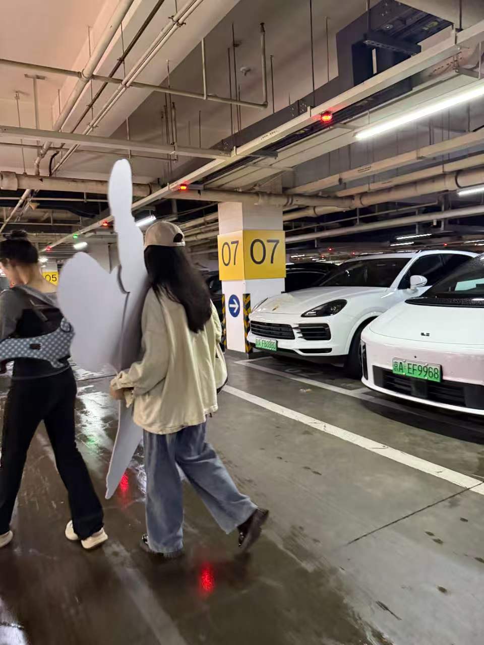 论北京的追星氛围有多浓纯路人吃瓜打卡，今天也算见识到什么叫硬核应援度小满助你乘风