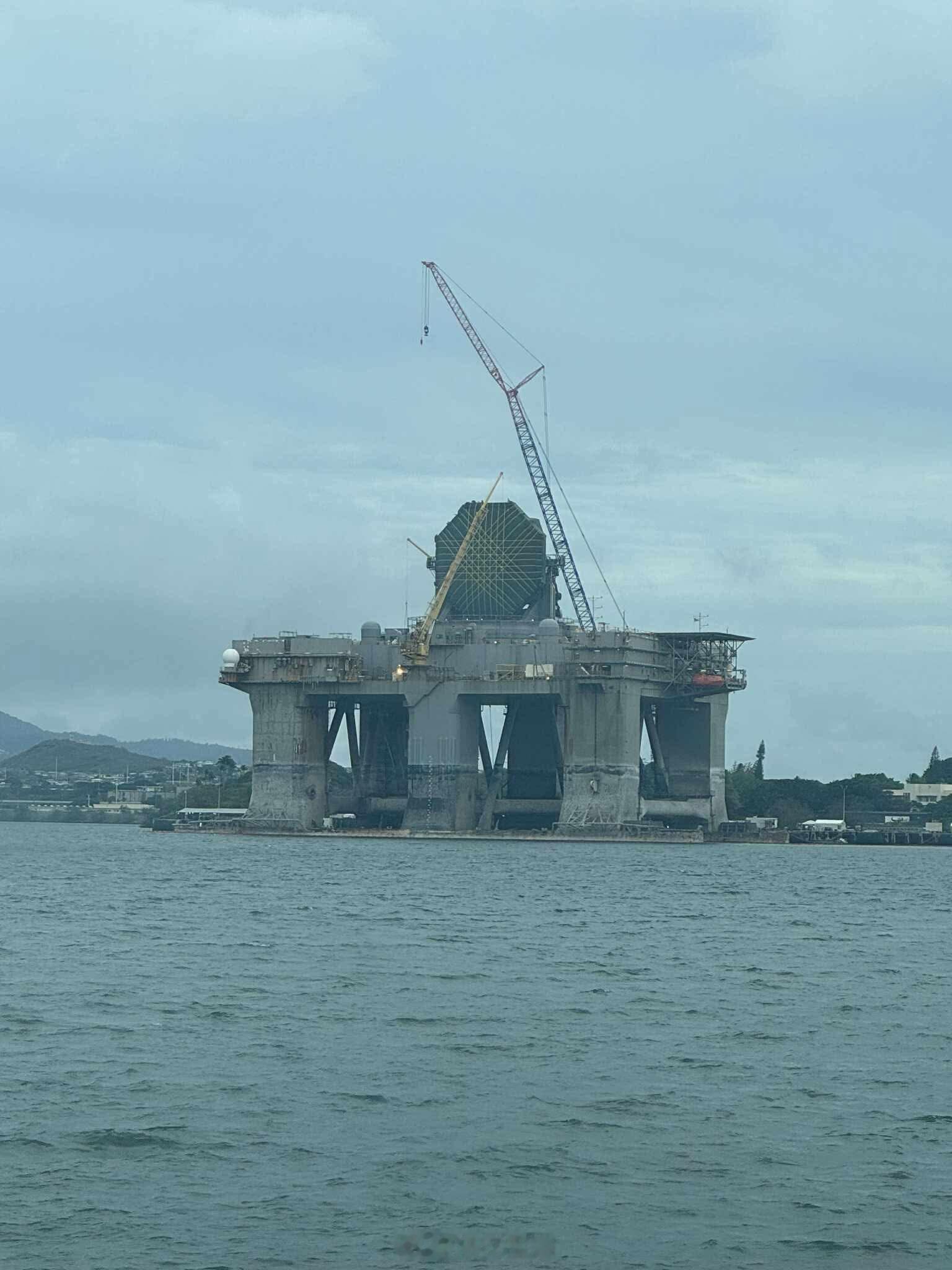 2025 年 11 月 20 日，美国对位于夏威夷珍珠港的海基 X 波段雷达（S