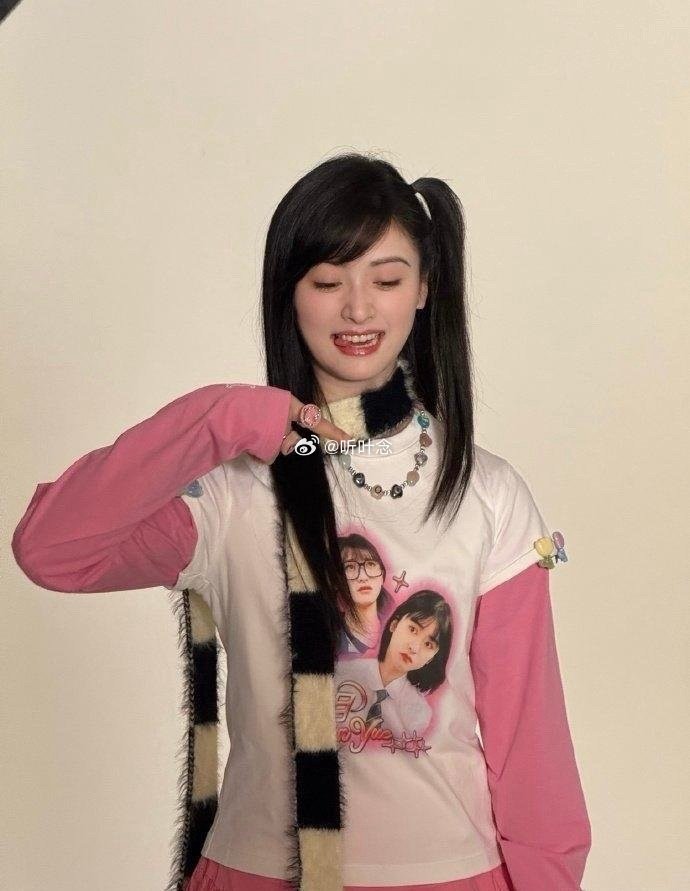 终于知道为什么沈月在外网那么受欢迎了，真的是日系萌妹子 ​​​