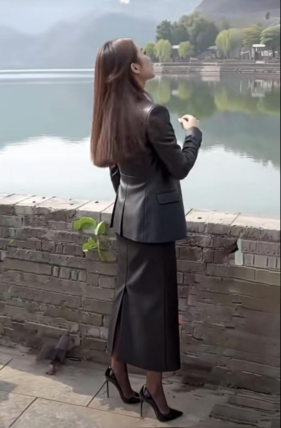 寻找镜头的美有时候拍出的背影更耐看！