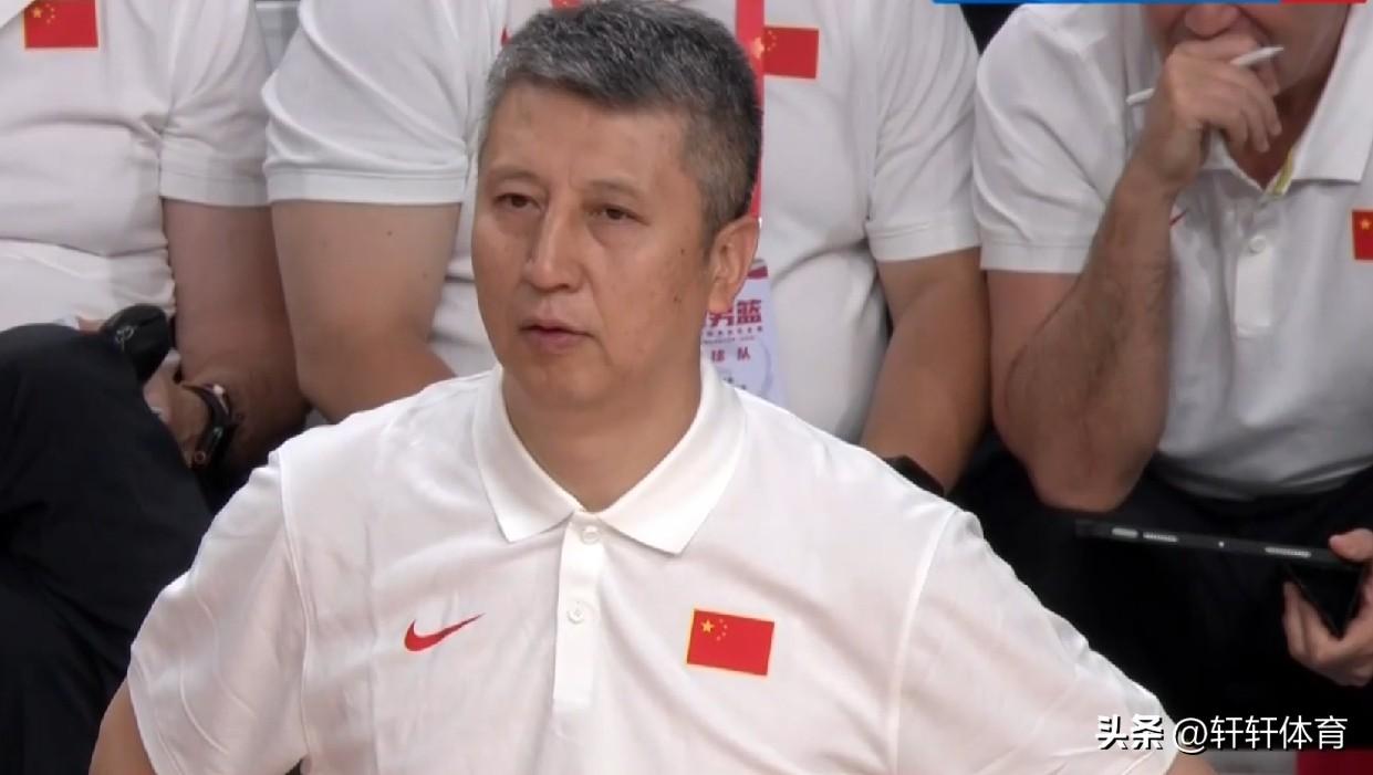 赵睿落选了本次中国男篮国家队集训队，多少让人感到意外，毕竟距离亚洲杯中国男篮夺得