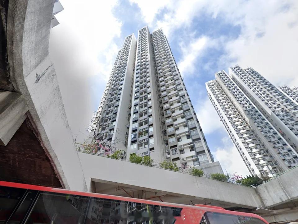 香港主体经济香港股市香港楼巿 「內地生帶旺冷門鐵路盤 新葵芳花園租金雙破頂」暑假