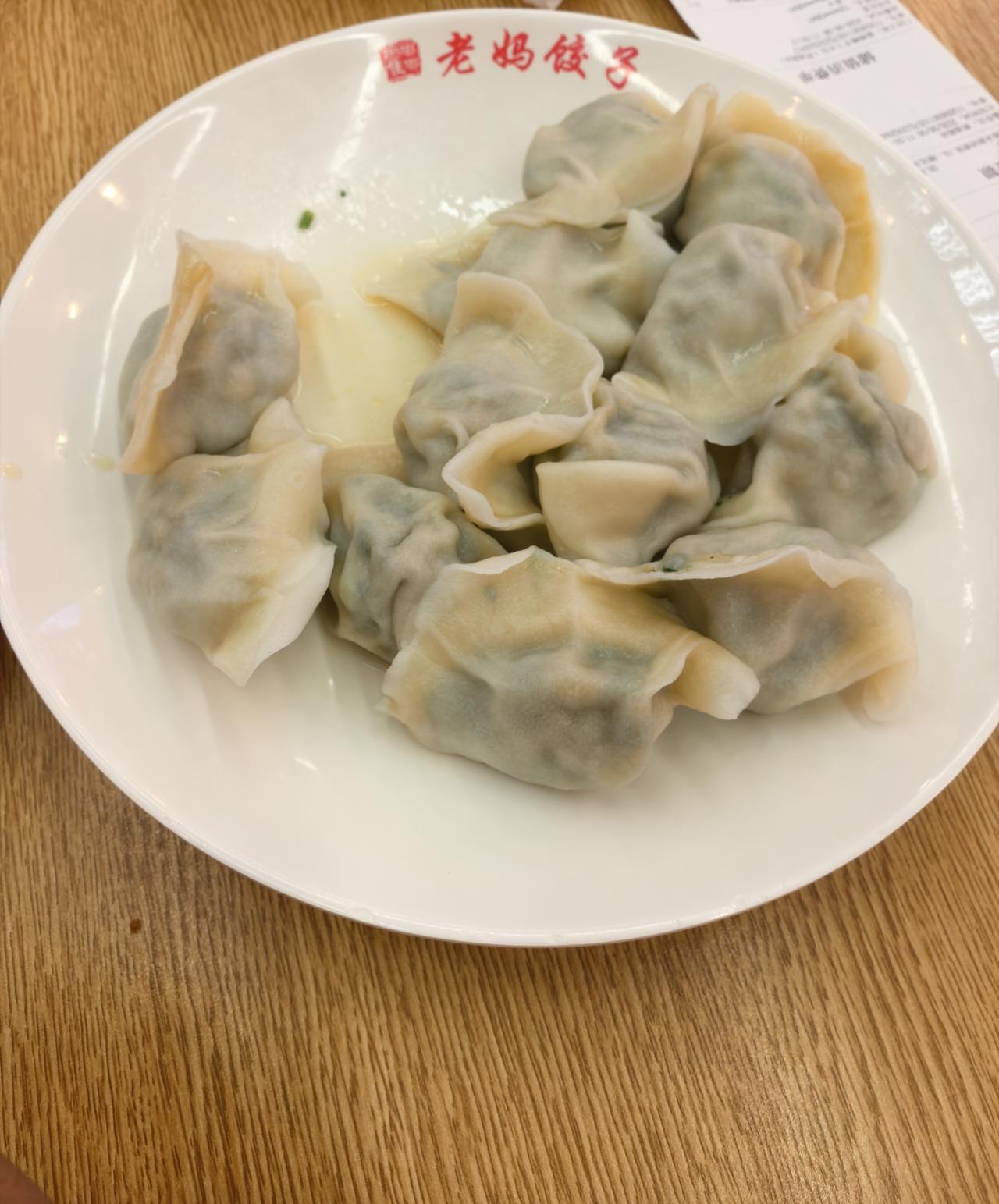 四十年酒龄，今日戒酒第327天，滴酒未沾。
 
戒酒日记写到今天，再坚持39天就
