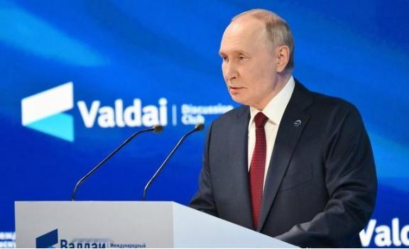 俄罗斯曾给中国送上两份大礼，帮了中国大忙，日本右翼感到害怕了？

中俄合作这些年