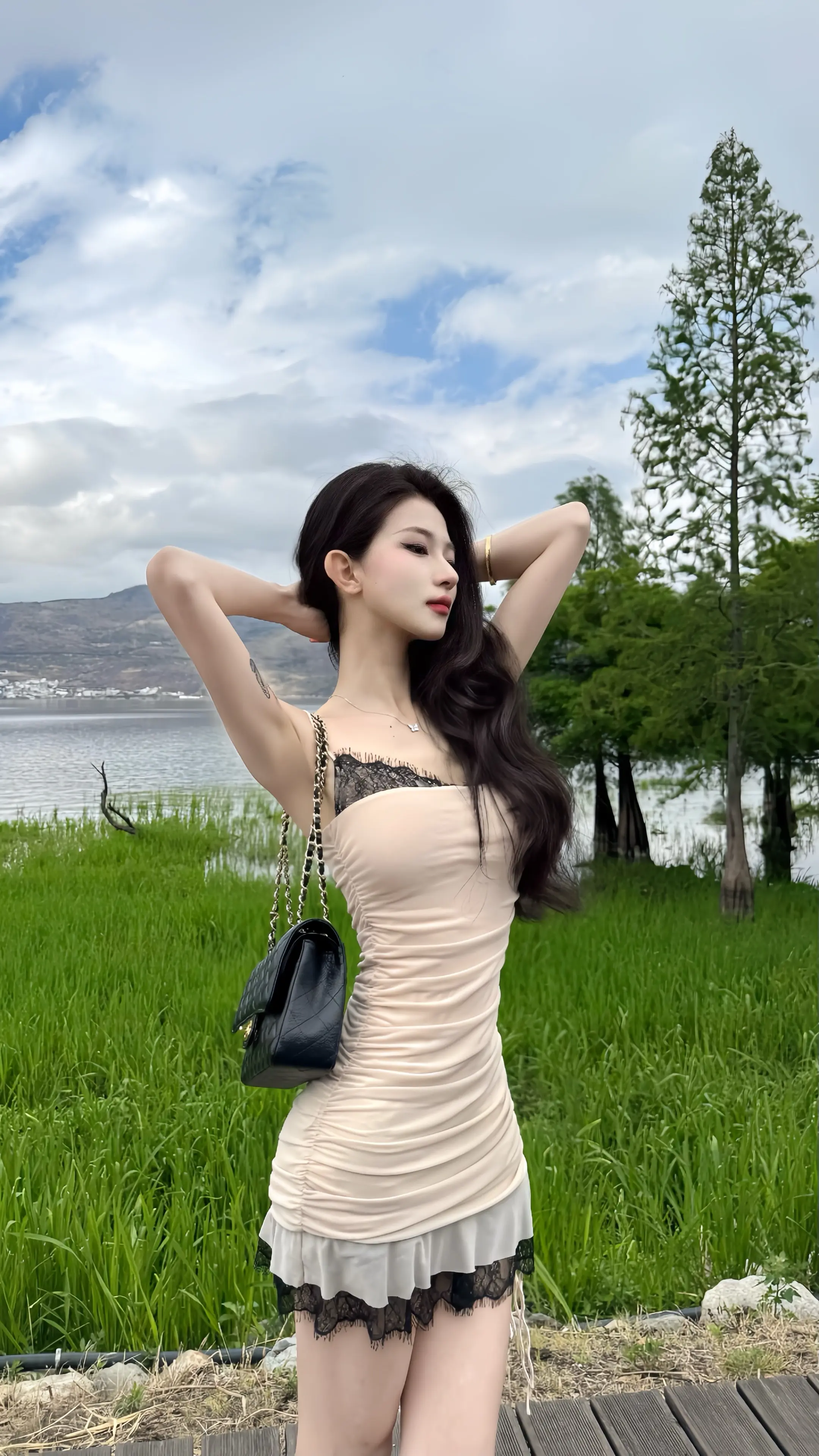 下雨了 你在哪 我好想你