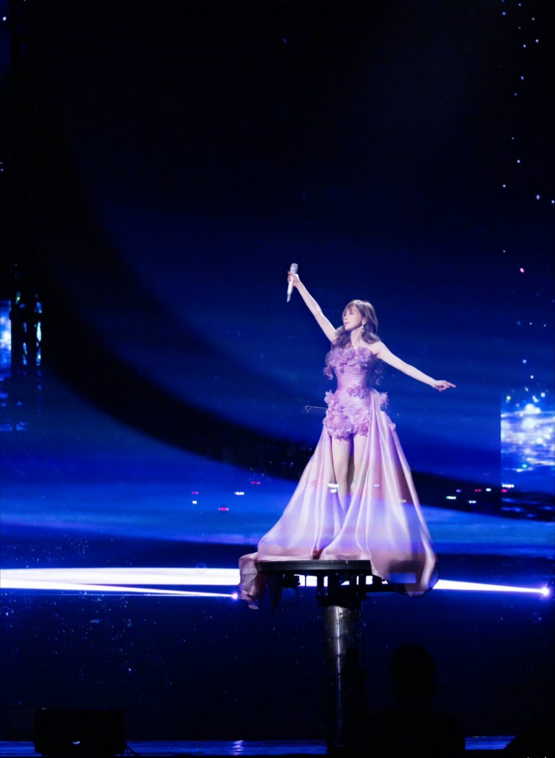 王心凌一直在说谢谢把对大家的感谢写进信里，心凌姐真的好用心好温柔！ 