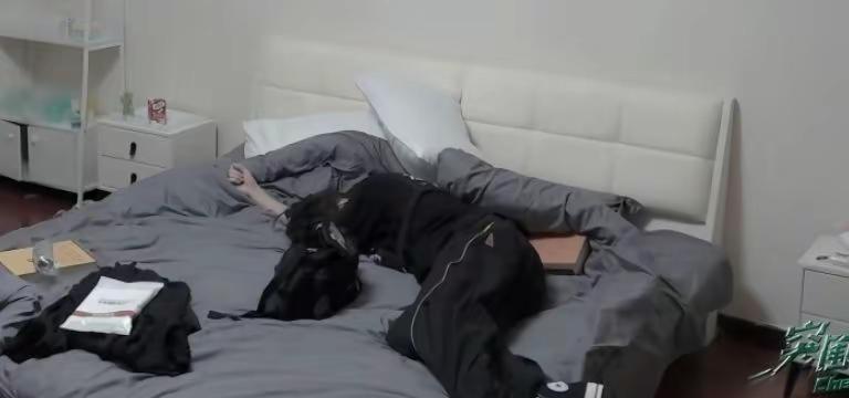你一直很好 只是这个世界太坏了 面对gs的种种不公平和压力 你总是表现的一副无所