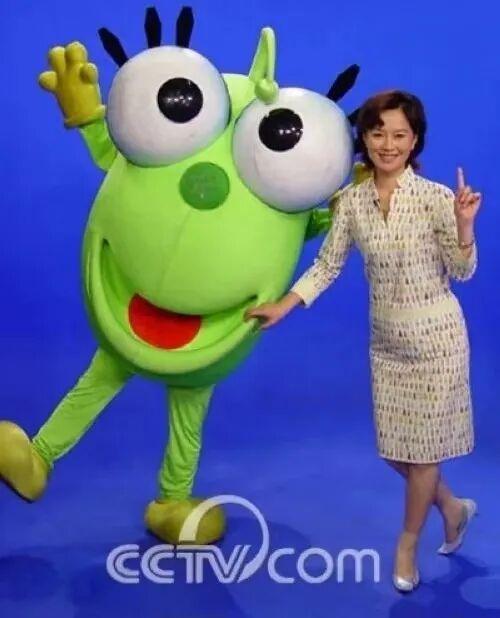 陪伴我们42年的鞠萍姐姐退休！谁的童年落幕了？

谁的青春童年结束了？鞠萍姐姐陪