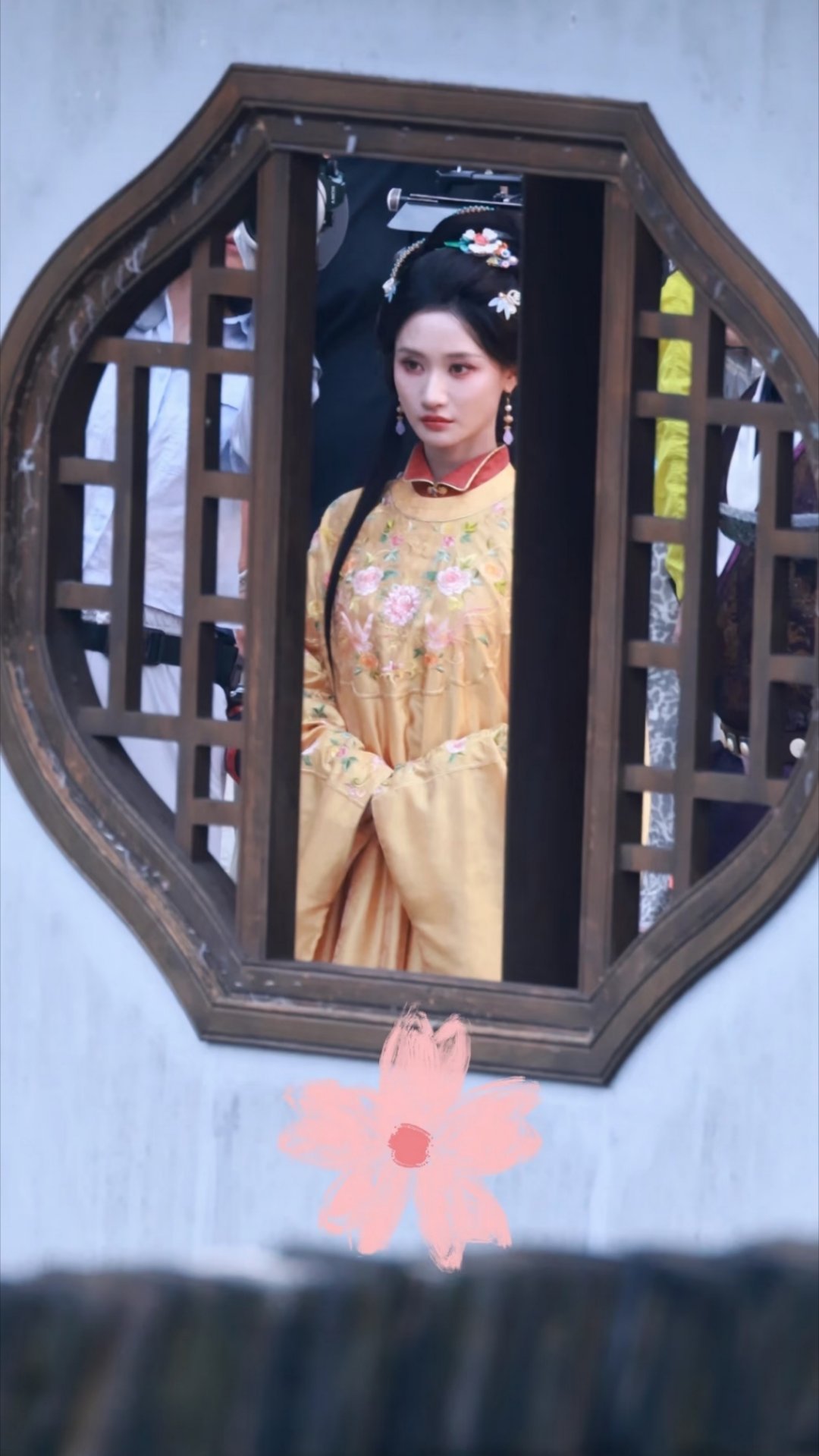 天呐这个表情。。好s。我想给她请安了