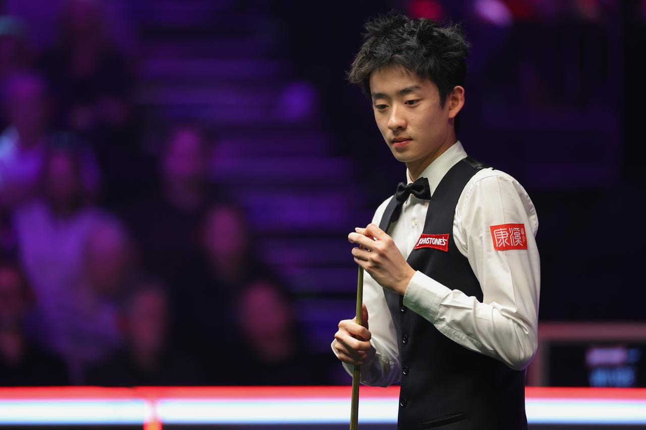 2026斯诺克大师赛：吴宜泽惜败无缘决赛，凯伦·威尔逊与希金斯争冠
 
北京时间