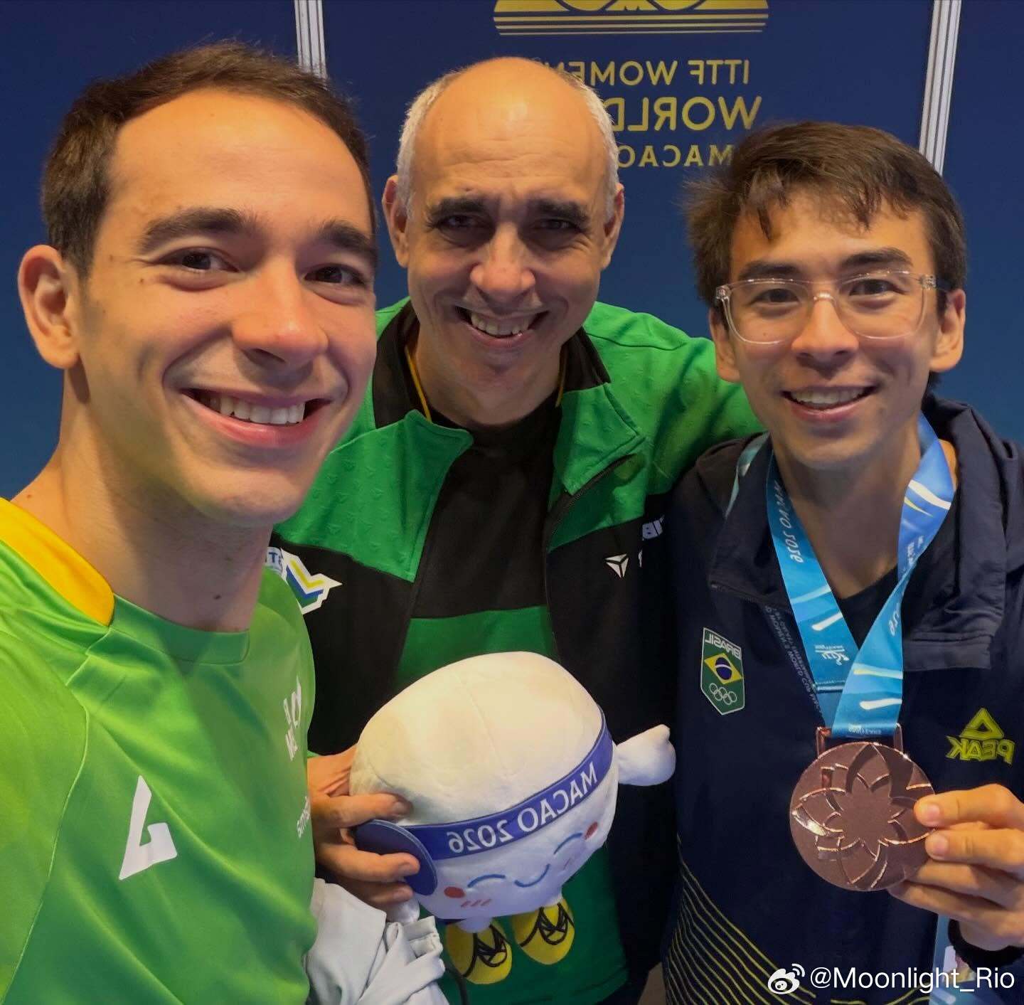 雨果·卡尔德拉诺：🥉🇧🇷 