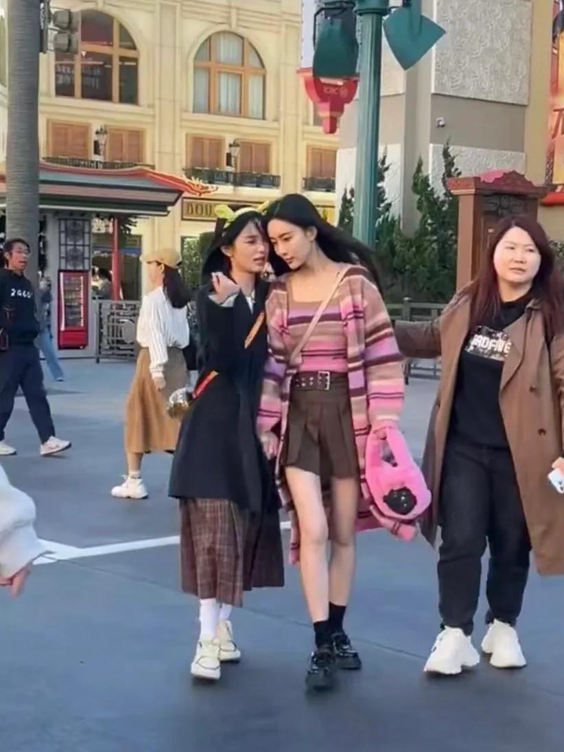 瞬间明白…明星为什么不会精致土… 