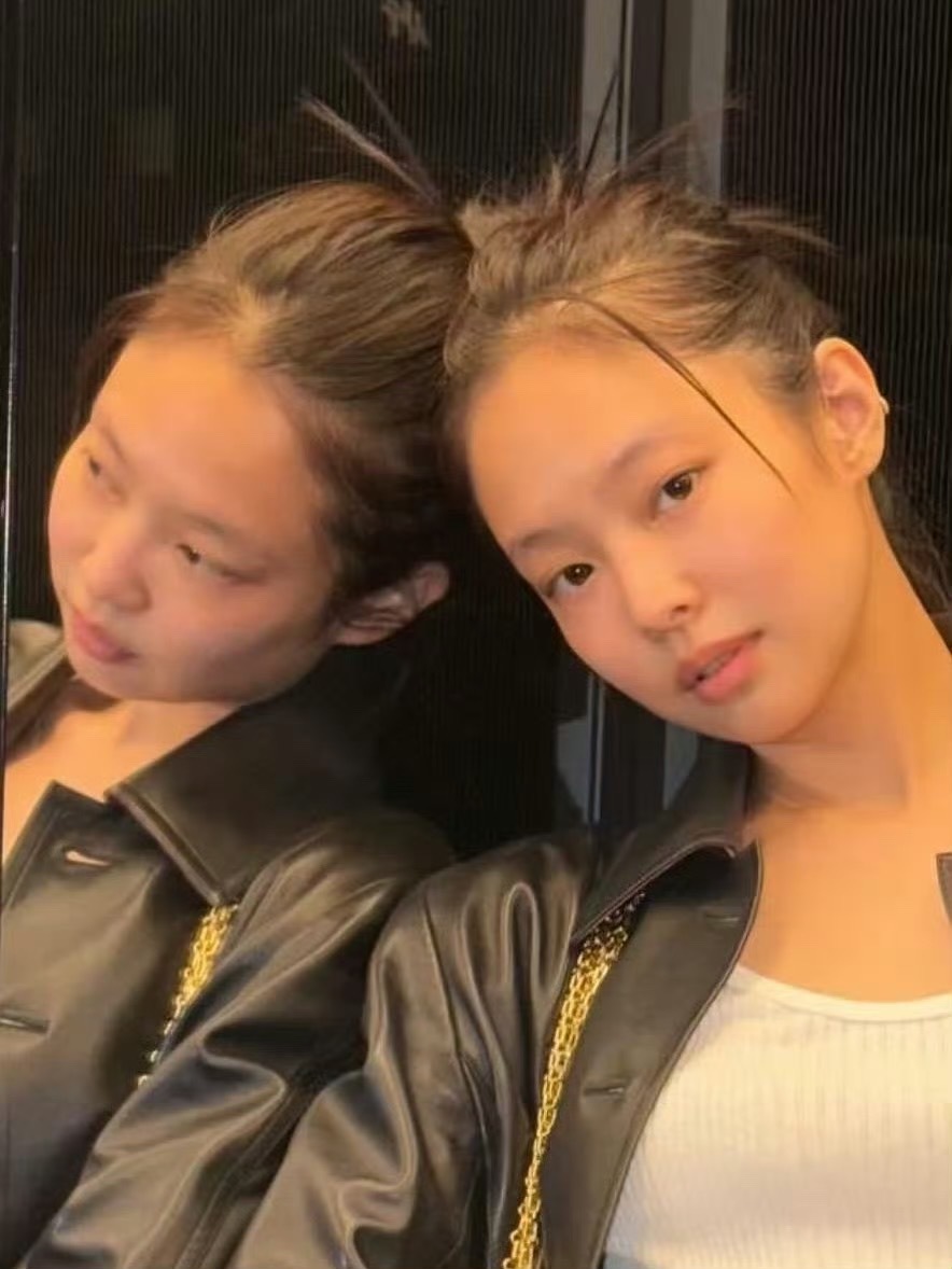 如何评价Jennie忘记P镜子了 一下子原形毕露Jennie粉丝不是说Jenni